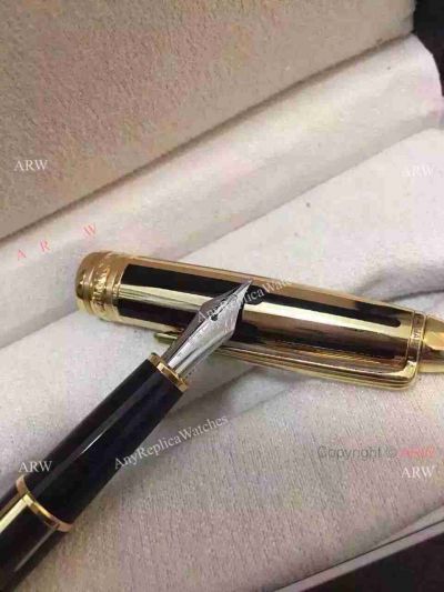 Montblanc Meisterstuck Gold&Black Fountain pen Replica